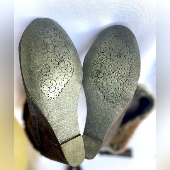 Not Rated “Fur Disguise” Black Boots, Size 10 - Picture 4 of 4